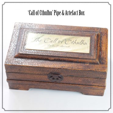 Mythos : ‘Call of Cthulhu Pipe & Artefact Box’